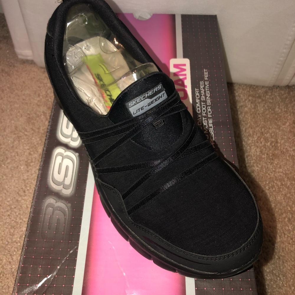 Skechers